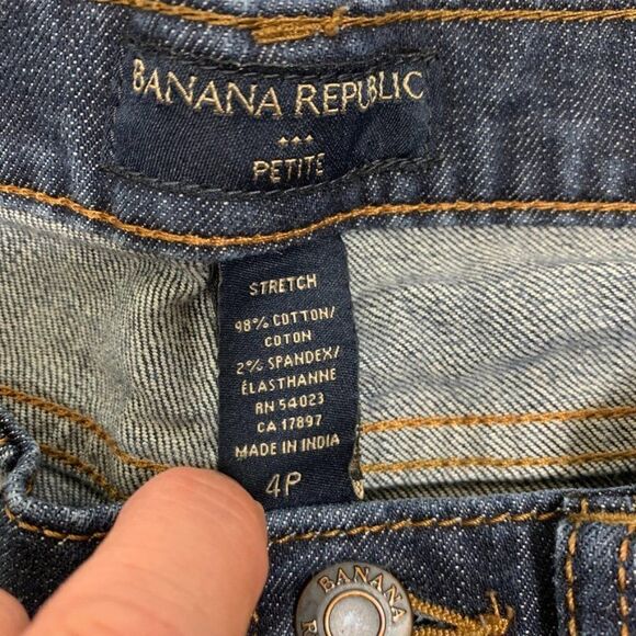 Banana Republic Petite Straight Leg Stretch Jean - Picture 5 of 5
